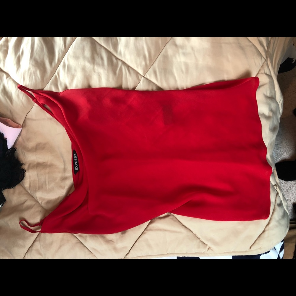 Scoop neck tank